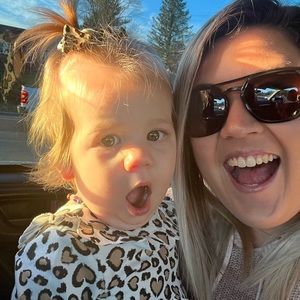 Meet your Posher, Brenna